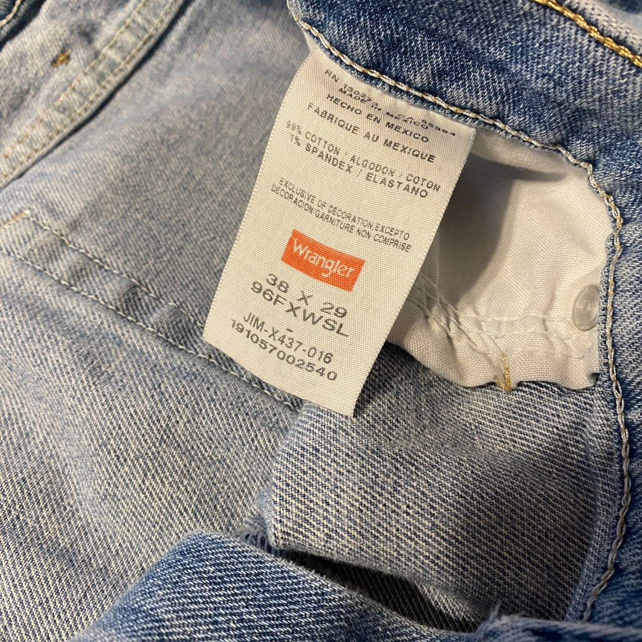 Light wash men’s Wrangler plus size Dad Jeans